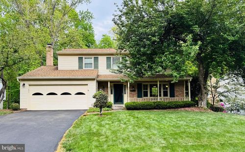12525 Hedges Run Dr, WOODBRIDGE, VA, 22192-1741 | Card Image