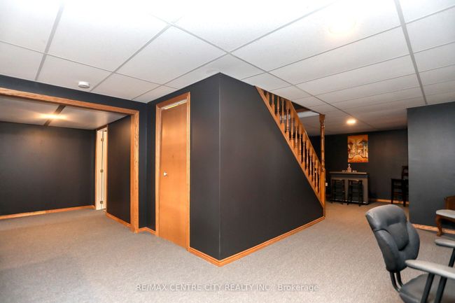 212 Queen St, House other with 4 bedrooms, 3 bathrooms and 6 parking in West Elgin ON | Image 41