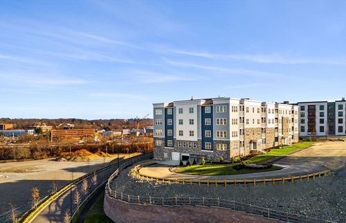 404-6 Stratton Dr, Woburn, MA, 01801-2397 | Card Image