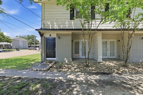 a-1403 Airline Dr, College Station, TX, 77845-5255 | Card Image