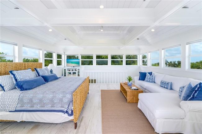 328 Useppa, House other with 5 bedrooms, 4 bathrooms and 1 parking in Useppa Island FL | Image 34