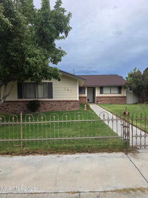 140 Aurora St, Hawthorne, NV, 89415-7746 | Card Image