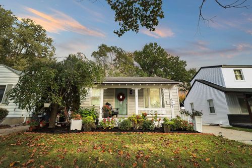 627 S Rembrandt Ave, Royal Oak, MI, 48067-2930 | Card Image