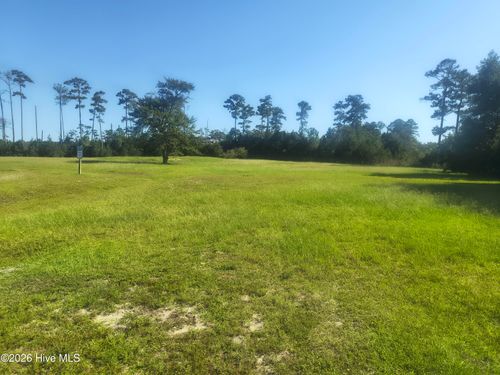 404 Madewood Ln, Newport, NC, 28570-5100 | Card Image