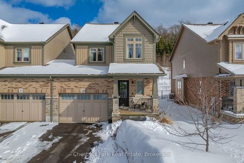 29 Kelsey Madison Crt, Huntsville, ON, P1H0E2 | Card Image