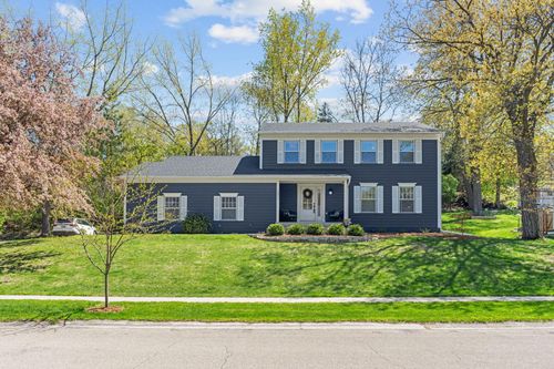 1371 Woodland Dr Sw, Rochester, MN, 55902-4226 | Card Image