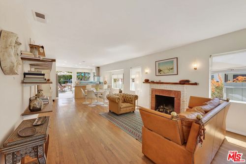 2746 Stoner Ave, Los Angeles, CA, 90064-3621 | Card Image