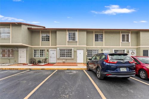 74-4079 W 9th Ln, Hialeah, FL, 33012-7233 | Card Image