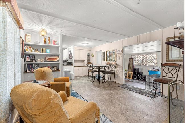 3175 Ne 162 Nd St, House other with 2 bedrooms, 2 bathrooms and null parking in CITRA FL | Image 8
