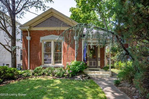 230 Pope St, Louisville, KY, 40206-3135 | Card Image