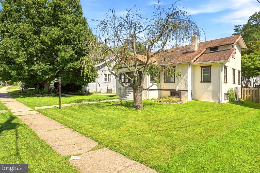 Residential in PROSPECT PARK 4