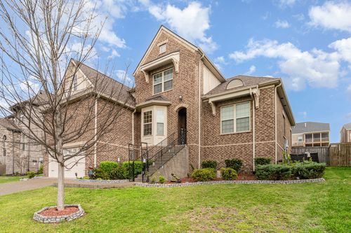 5344 Highland Place Way, Hermitage, TN, 37076-1483 | Card Image