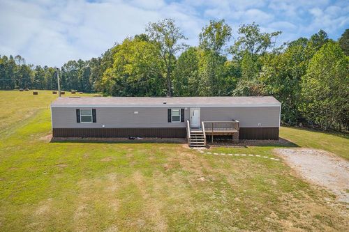 770 Eastport Dock Rd, Monroe, TN, 38573-5204 | Card Image