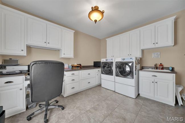 990 Stonecastle Dr, House other with 4 bedrooms, 7 bathrooms and 5 parking in O Fallon MO | Image 45