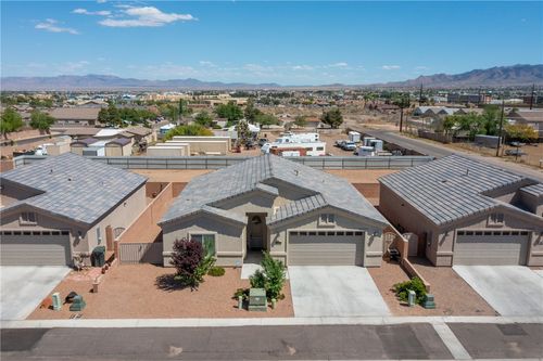 840 Vista Grande Dr, Kingman, AZ, 86409-3971 | Card Image
