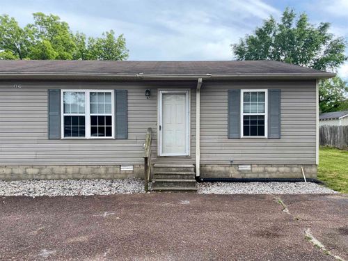 320B Samantha Cove 318/320 A&Amp;B Cv, Henderson, TN, 38340 | Card Image