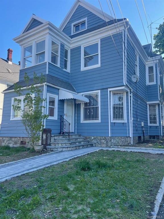 6th Ave, Mount Vernon, NY 10550