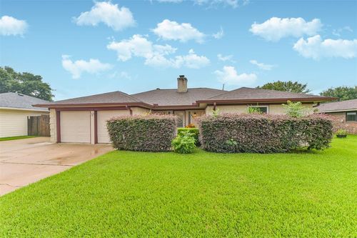 3313 Park Dale Dr, Deer Park, TX, 77536-5225 | Card Image