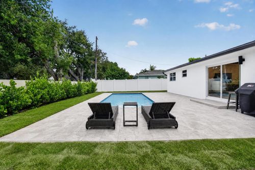 2521 Jaeger Dr, Delray Beach, FL, 33444-2032 | Card Image