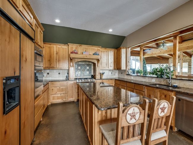 2250 Morrow Rd, House other with 4 bedrooms, 6 bathrooms and null parking in Valley View TX | Image 15