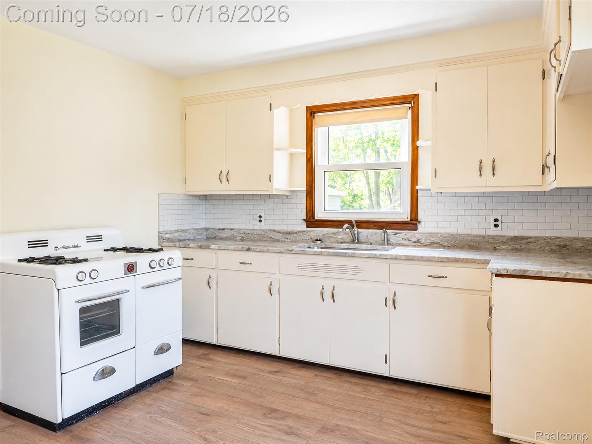 Residential in Rockwood 4