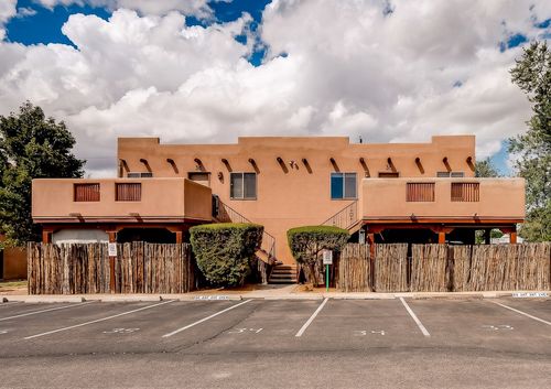 j34-3300 Rufina Street, Santa Fe, NM, 87507 | Card Image