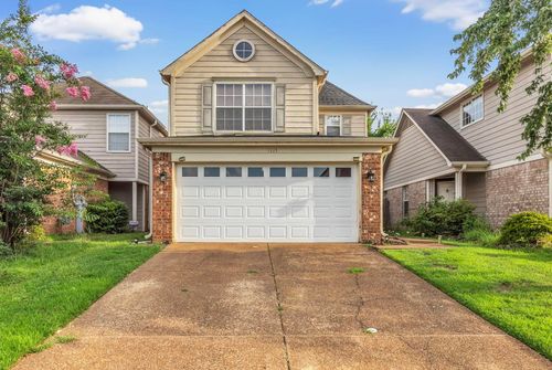 9115 Cinderhill Cv W, Cordova, TN, 38016-3521 | Card Image