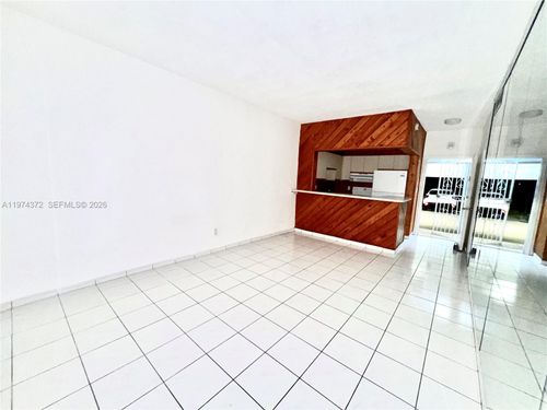 apt-103-4370 Nw 11th St, Miami, FL, 33126-2530 | Card Image