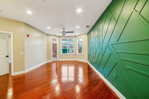 apt-437-7400 River Rd, North Bergen, NJ, 07047-7231 | Card Image