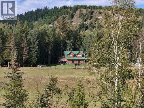 2301 Kersley Dale Landing Rd, Quesnel, BC, V2J6L7 | Card Image