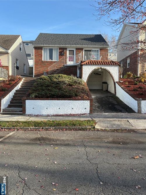 28 Park Pl, Kearny, NJ, 07032-1637 | Card Image