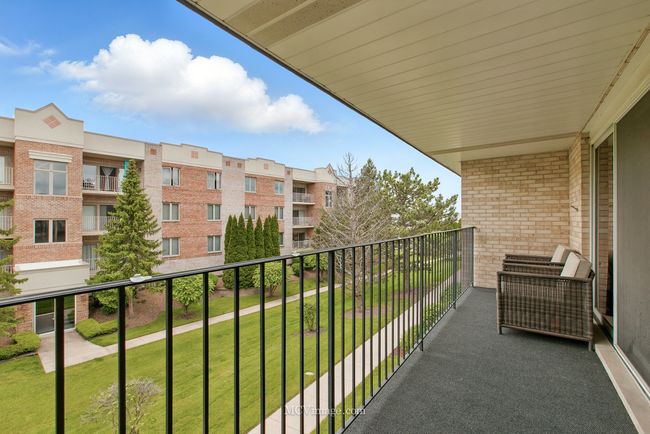 APT-2N - 7811 W 157 Th St, Condo with 2 bedrooms, 2 bathrooms and 2 parking in Orland Park IL | Image 9