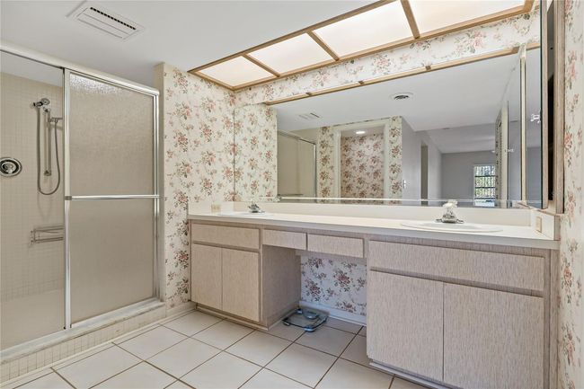 APT-25C - 3031 Countryside Blvd, Condo with 3 bedrooms, 2 bathrooms and null parking in CLEARWATER FL | Image 15