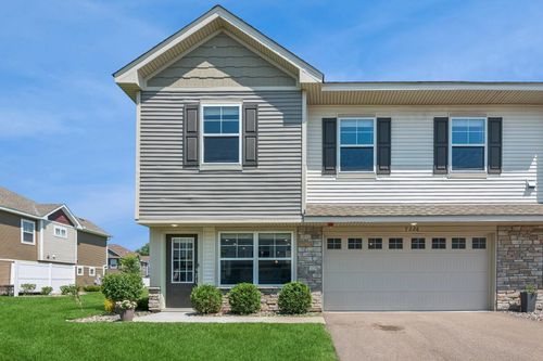 7226 Dora Dr, Lino Lakes, MN, 55038-4691 | Card Image