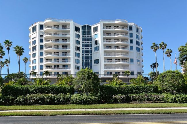 PH1 - 455 Longboat Club Road, Condo with 3 bedrooms, 3 bathrooms and null parking in Longboat Key FL | Image 51