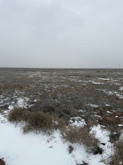 Land in Beryl 4