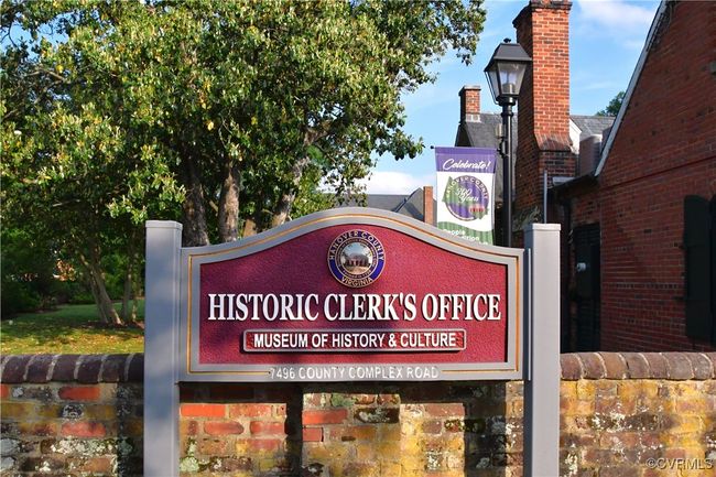 Just minutes to the Historic Hanover Courthouse! | Image 41