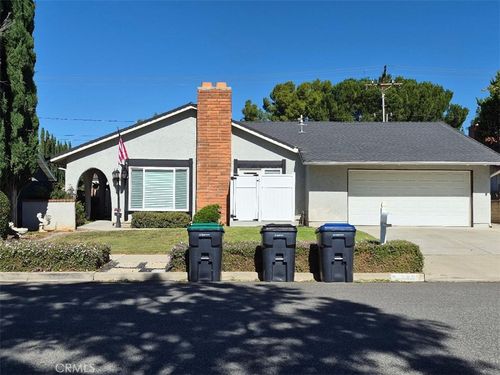 2399 Lee St, Simi Valley, CA, 93065-3628 | Card Image