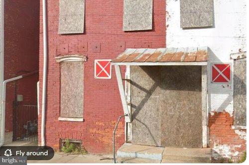 227 N Pine St, YORK, PA, 17403-1500 | Card Image