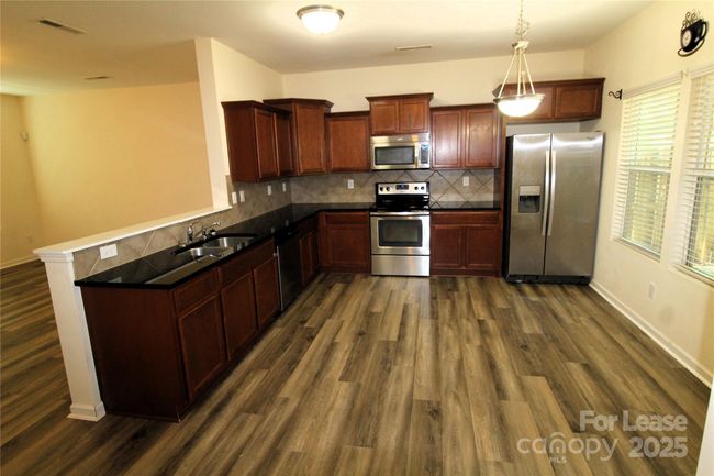 1447 Swaying Branch Ln, House other with 3 bedrooms, 3 bathrooms and null parking in Clover SC | Image 5