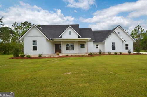 304 Pine Bluff Rd, Eastman, GA, 31023-7920 | Card Image