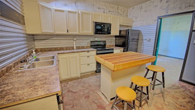 5548 Us Highway 82 E, Condo with 1 bedrooms, 1 bathrooms and null parking in Saint Jo TX | Image 12