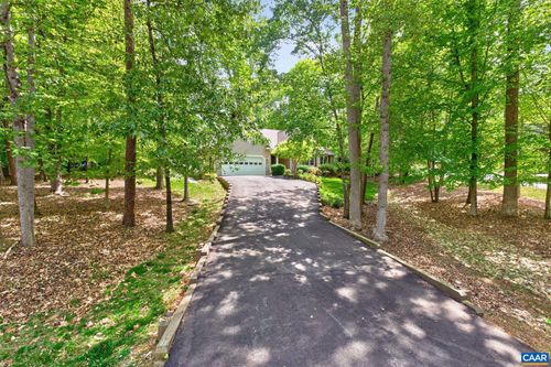 10 Locks Rd, PALMYRA, VA, 22963-2511 | Card Image