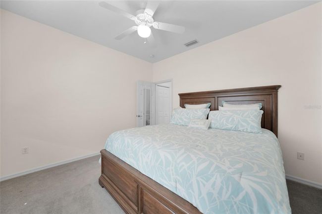 GUEST BEDROOM ADJACENT TO FAMILY ROOM | Image 36