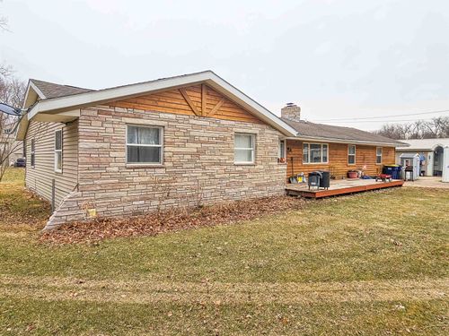 10582 Atwood Rd, Roscoe, IL, 61073-9012 | Card Image