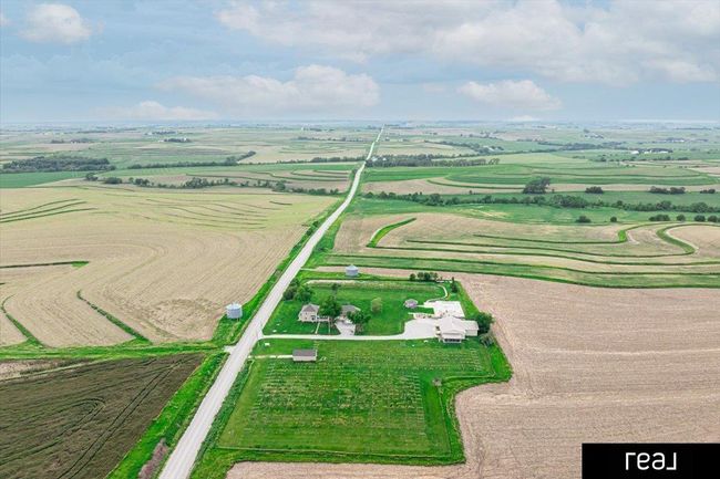 31506 Pioneer Trl, House other with 6 bedrooms, 3 bathrooms and 8 parking in Treynor IA | Image 91