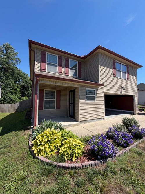 1193 Henry Place Blvd, Clarksville, TN, 37042-1497 | Card Image