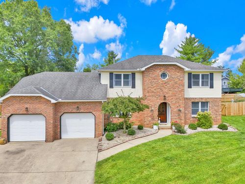 1663 Parkland Dr, Lancaster, OH, 43130-8962 | Card Image