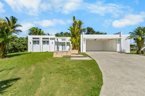 908 Los Tres Puntos, LAS PIEDRAS, PR, 00771 | Card Image