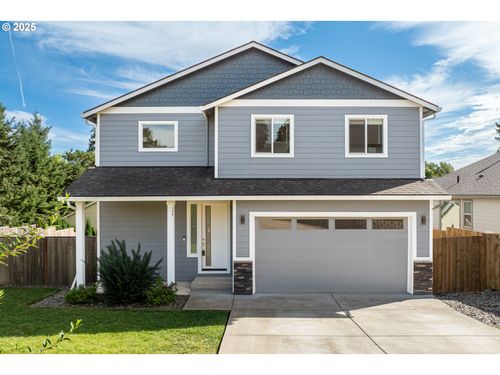 124 W 12th Way, La Center, WA, 98629-4276 | Card Image